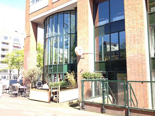 Outside at Bagels & Beans - Waterlooplein in Amsterdam