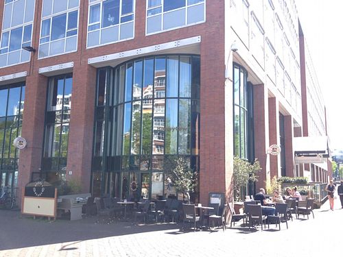 Outside at Bagels & Beans - Waterlooplein in Amsterdam