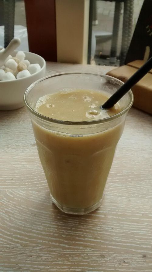 Banana fresh juice at Bagels & Beans - Waterlooplein in Amsterdam