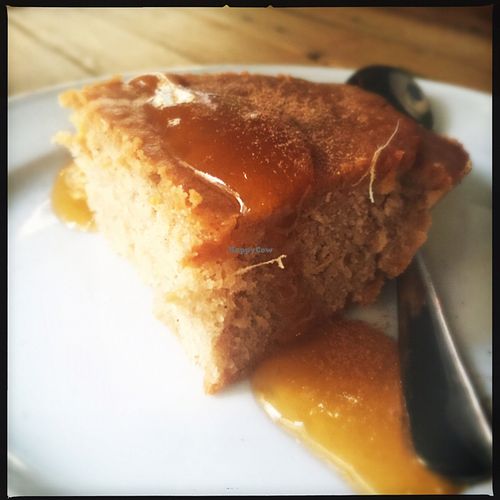 Lemon & Ginger cake at Tiyoweh La Quietud in Madrid