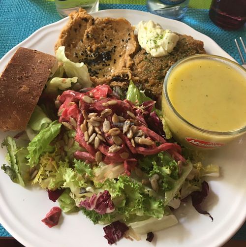 Tiyoweh plate  at Tiyoweh La Quietud in Madrid