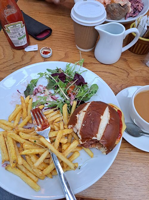 vegan burger at Blackbrooks Garden Centre Restaurant in Sedlescombe