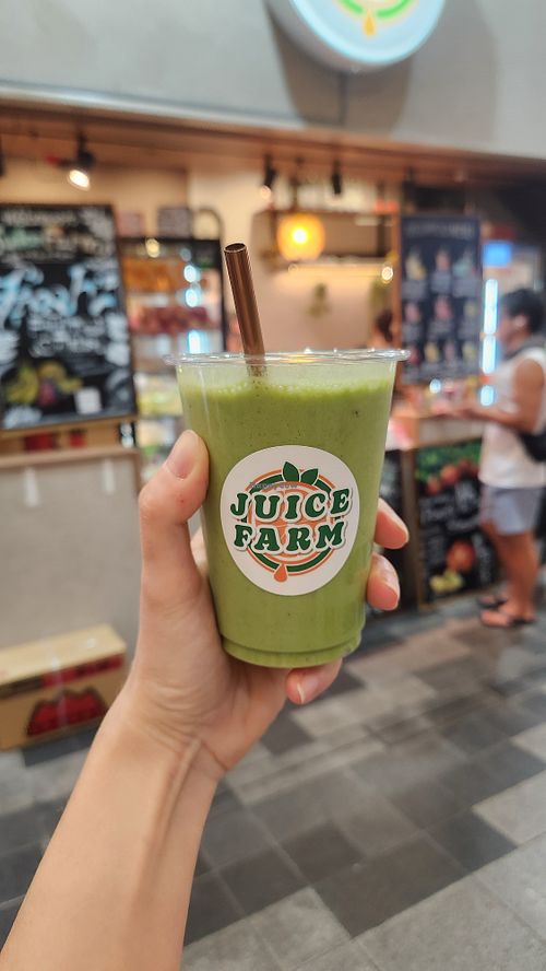 Green smoothie   at Juice Farm in Kyoto