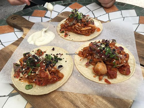 Vegan tacos at Mondays in Auckland