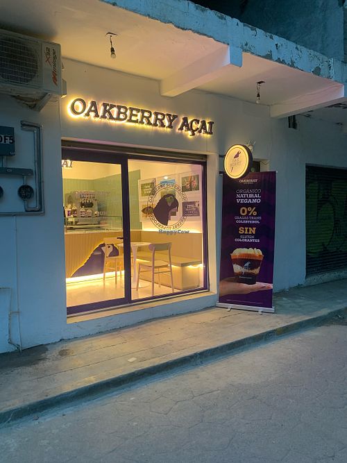 Storefront.   at OAKBERRY Açaí Bowls Sayulita in Sayulita