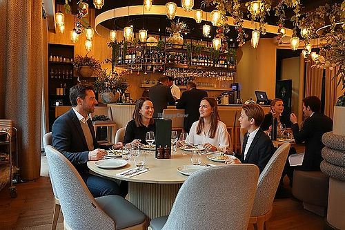 Grilandia brings the authentic taste of Lebanon to Mayfair by offering a welcoming dining space in London. Guests can enjoy fresh meze, grilled meats, crisp salads, and vegan optio at Grilandia Mayfair in London