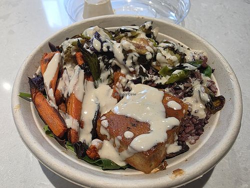 Build your own bowl at FARE in Chicago