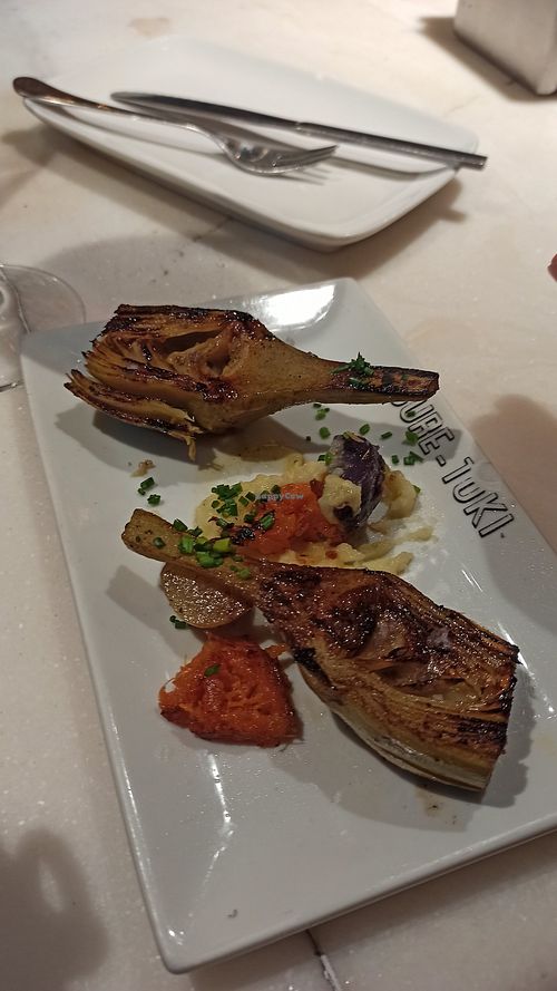 Alcachofas a la brasa at Gure Toki in Bilbao