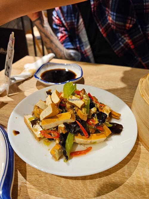 smoked tofu "salad" at Big Bowl in Prague