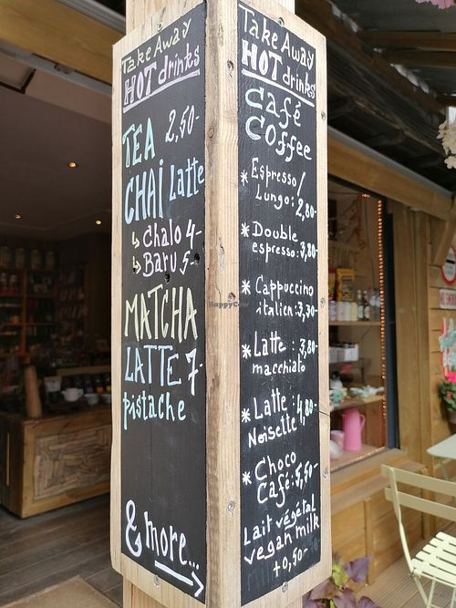 Hot drinks at Taste-Tea in Durbuy