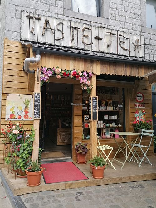 Front of the store at Taste-Tea in Durbuy