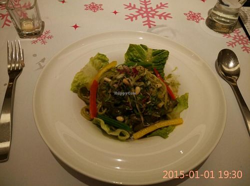 spaghetti pesto with mushroom and pine nuts at Sufood 舒果 in Central Singapore