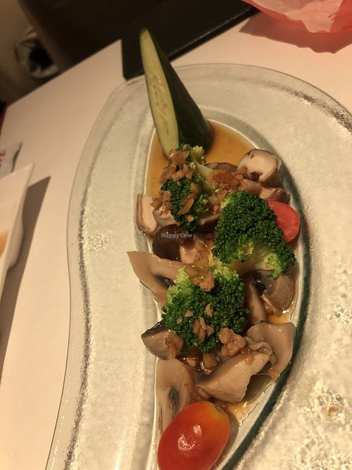 Mushroom salad at Sufood 舒果 in Central Singapore