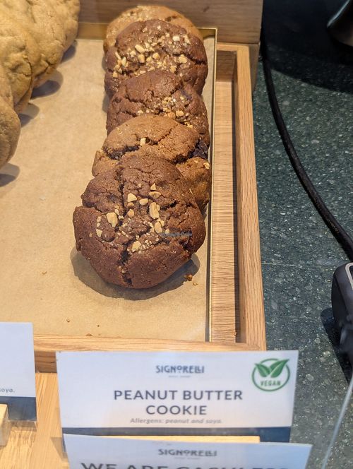 Peanut butter cookie at Signorelli bakery - Wood Wharf in England