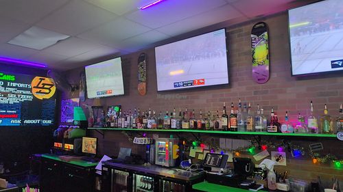 Interior bar at LeaderBoard Arcade Bar & Pizzeria Jax in Jacksonville