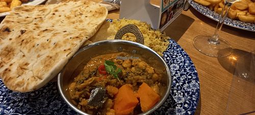Spinach and chickpea curry at Coombe Lodge - JD Wetherspoon in Croydon