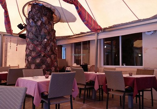 The lovely shaded back yard at Jardim dos Sentidos in Lisbon