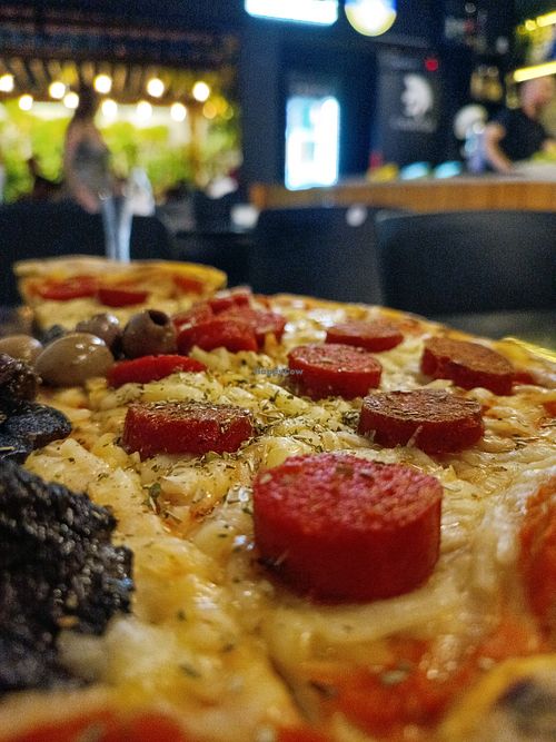 vegan pepperoni and mushroom pizza at Calígula Pizzaria e Restaurante in Rio Grande Do Norte