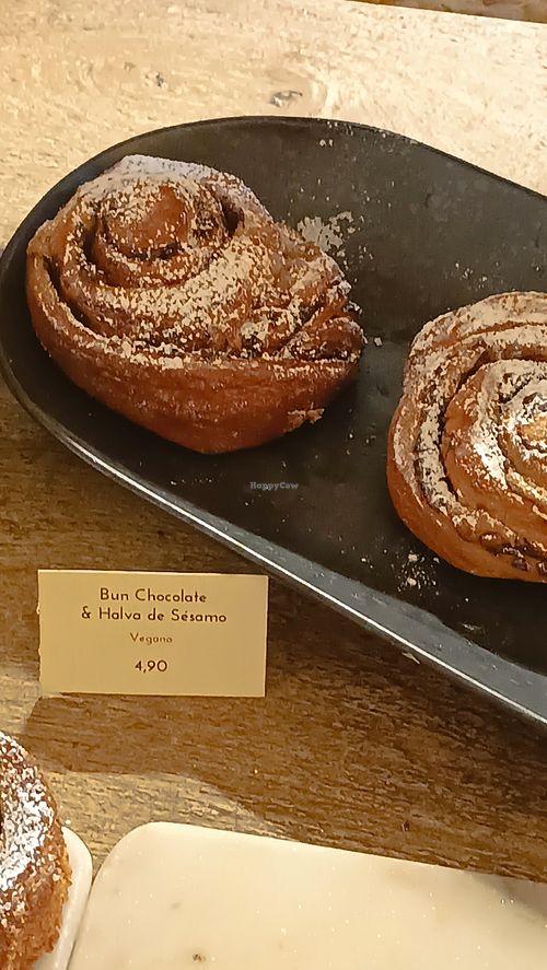 Bun chocolate at Lady Babka in Catalunya