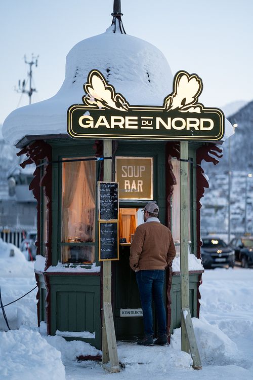  at Gare du Nord in Tromsoe