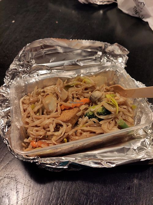 Phat thai - no egg, plus tofu at Thai 2 You - Thai Take Away og Spisested in Copenhagen