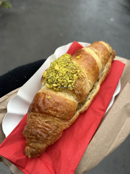 Pistazien Croissant 4,50€  at La Mesa in Wien