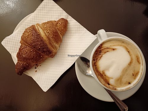 Cappuccino di soia e brioche vegana agli agrumi at AL CORSO in Legnano