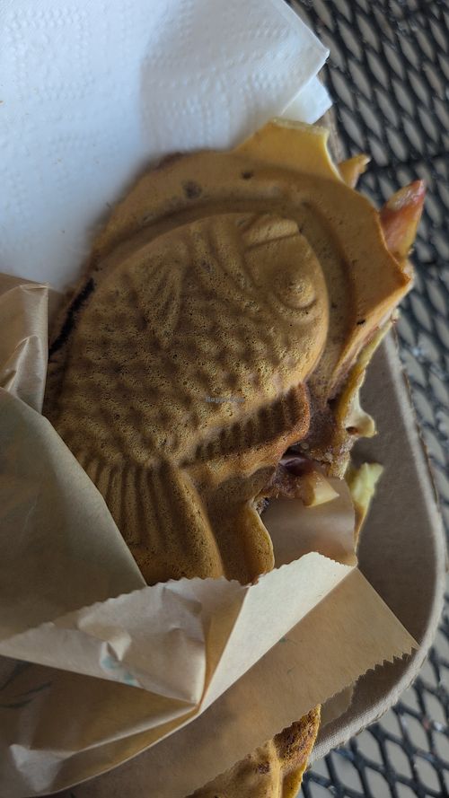 Apple Says Me taiyaki at Toasty Taiyaki in Tallahassee
