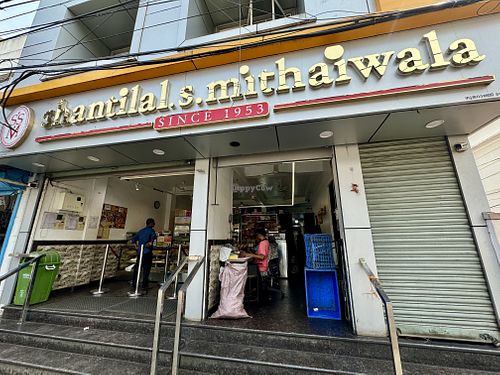 Location   at Shantilal S Mithaiwala in Kochi