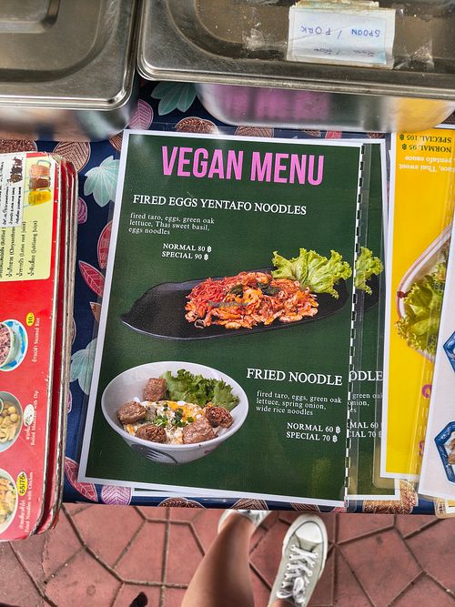 Vegetarian with egg options at Wu's Yong Tau Foo, Ghost Gate in Bangkok