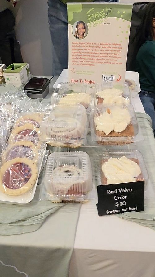 Sweetly Vegan at Chicago Vegan Baker's Market in Chicago