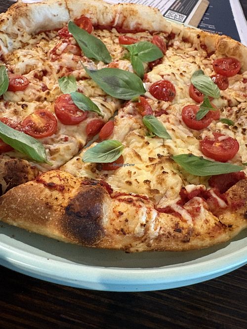 Vegan pizza   at Waterloo Station Hotel in Salisbury