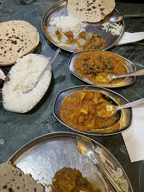 Chapati, plain rice, bhindi masala, aloo masala  at Shree Mahaveer Bhojanalay in Munnar