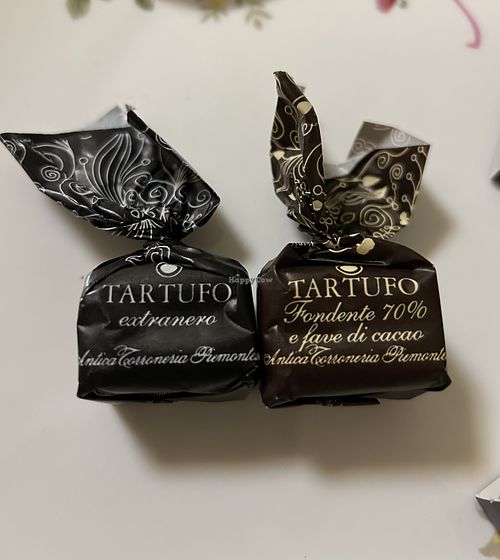 2x Tartufo 3,40€
  at Confiserie Isabella in Linz