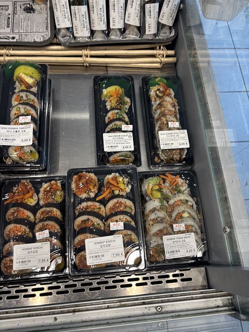 Veggie sushi  at Ace Mart  in Paris