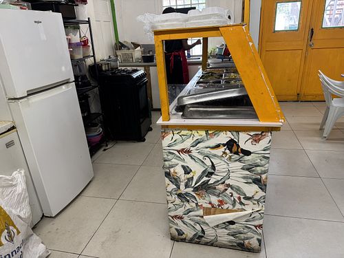 Could you imagine every delicious meal is coming out of this tiny kitchen? Emm where is the chef… I want to meet her/him!!! 🤩  at Eden Vegan Cuisine in Bridgetown