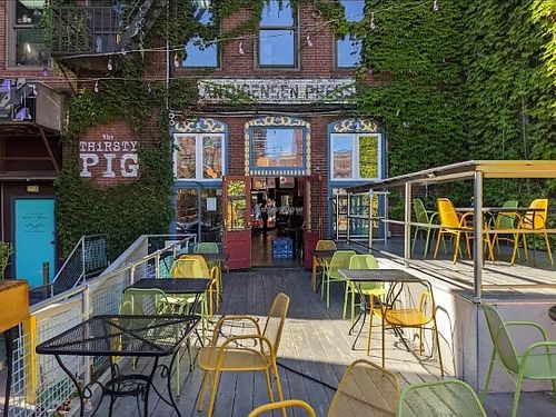 Back Patio at The Thirsty Pig in Portland