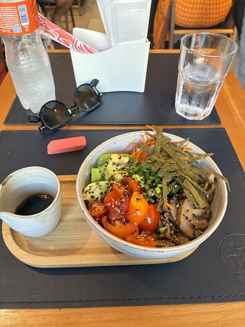 vegan poke bowl  at Thai cozinha asiática in Rio De Janeiro
