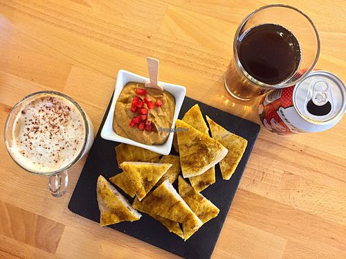 garlic bread and eggplant dip :) and organic cola at Fast and Bio in Alicante