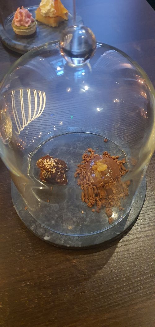 Dessert at Raffiné in Oslo