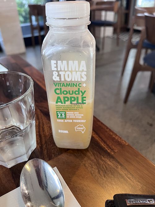 Apple juice   at Tamrab Thai  in Taringa