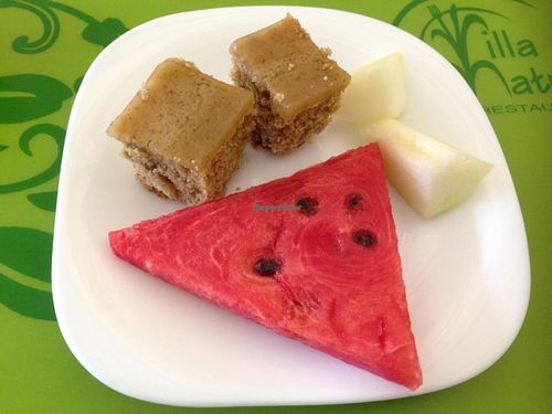 Few vegan options on Saturday: melon, watermelon, apple cake with mint. at Villa Natural in Santo Andre