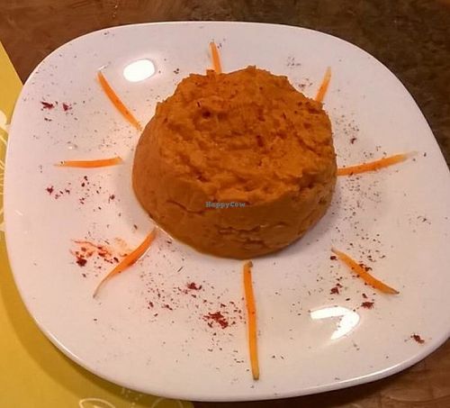 Appetizer
Pushtet with pechushka
Chickpeas, roasted pepper, nutritional yeast, garlic, smoked paprika, olive oil, black pepper at Soma Vital Food in Sofia