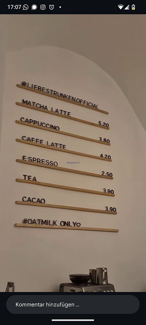 Getränke mit Hafermilch at Liebestrunken Shop Salzburg in Salzburg