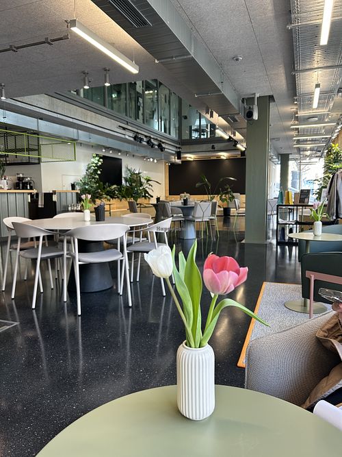 Ambiente im Industriecharme   at Heaven‘s Kitchen Heilbronn - Veganes Restaurant & Catering in Heilbronn