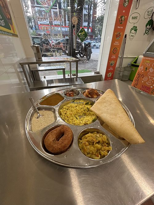 Platter  at Idlygo Xpress in Kolkata