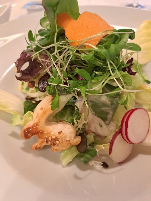 Blattsalat am Karfreitag 🐰 at Wirtschaft Zum Stutz  in Widen