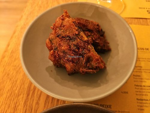 Mushrooms fritters (pataniscas de cogumelo) at OFF - Petiscos tradicionais portugueses in Aveiro