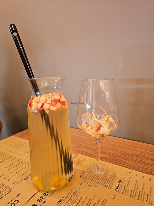 White sangria at OFF - Petiscos tradicionais portugueses in Aveiro