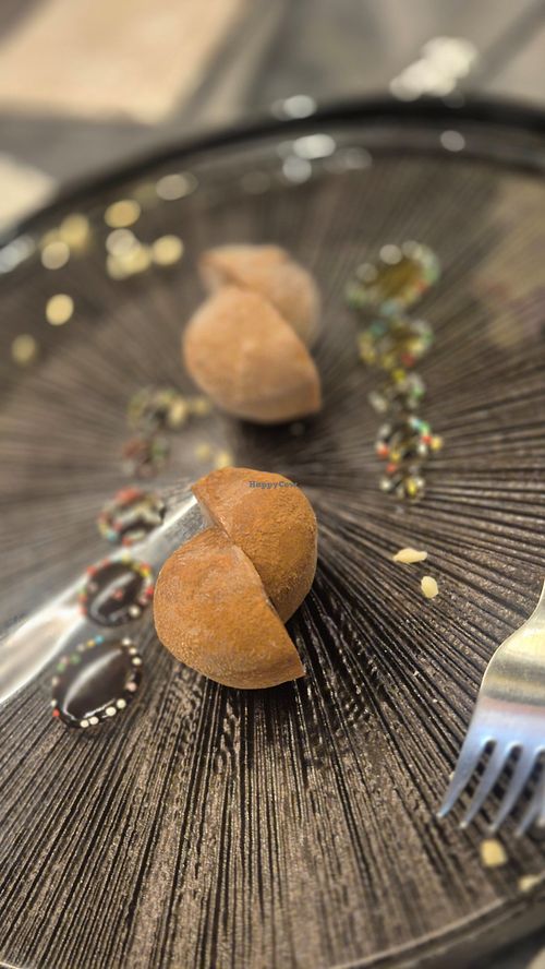 Chocolate mochis at Ravioleria Amo Dim Sum  in Verona